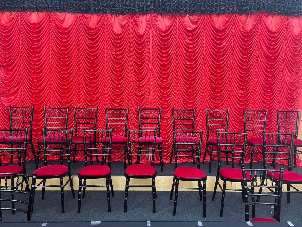 Best Black Chairs With Red Tent on Back event equipment